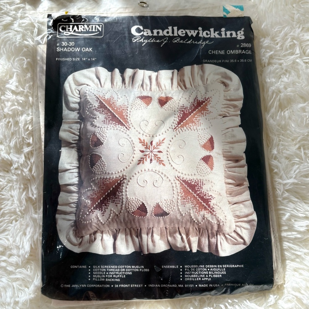 Vintage throw pillow embroidery craft kit DIY sealed brand new
